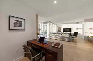 313 W 17th St, Austin, TX 78701 - Photo 8