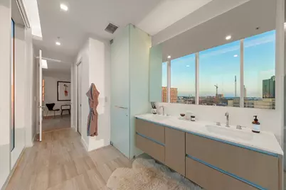 313 W 17th Street #1104, Austin, TX 78701 - Photo 16