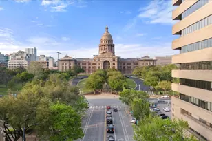 313 W 17th St, Austin, TX 78701 - Photo 36