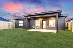 9801 Petrichor Blvd, Manor, TX 78653 - Photo 14