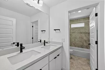 8608 Turaco Trail, Austin, TX 78744 - Photo 16
