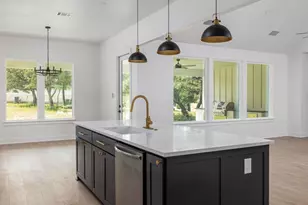 811 Co Rd 200, Burnet, TX 78611 - Photo 12