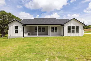 811 Co Rd 200, Burnet, TX 78611 - Photo 34