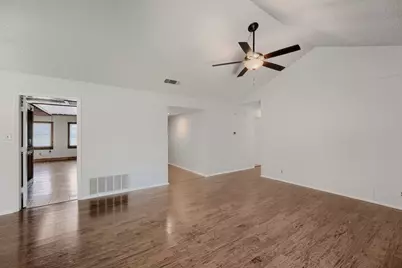 3600 Cornerstone Street, Round Rock, TX 78681 - Photo 8