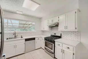 3600 Cornerstone St, Round Rock, TX 78681 - Photo 10