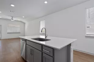 128 Scarborough Wy, San Marcos, TX 78666 - Photo 22