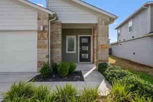128 Scarborough Wy, San Marcos, TX 78666 - Photo 2