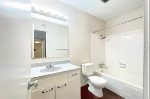 3431 N Hills Dr, Austin, TX 78731 - Photo 10