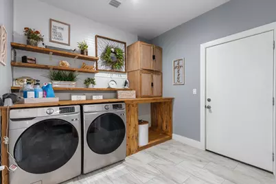 130 Coyote Ridge Drive, Cedar Creek, TX 78612 - Photo 18