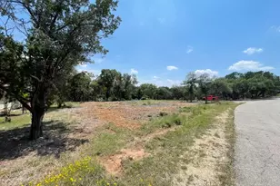 2007 Coolidge Ln, Lago Vista, TX 78645 - Photo 1