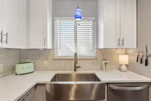 1400 Westmoor Dr, Austin, TX 78723 - Photo 12