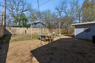 1400 Westmoor Dr, Austin, TX 78723 - Photo 24