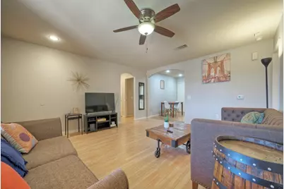 7208 Bennett Avenue, Austin, TX 78752 - Photo 6