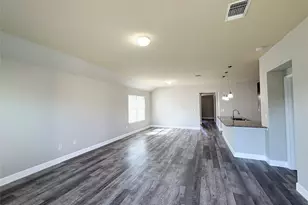 11708 Cambrian Rd, Manor, TX 78653 - Photo 10