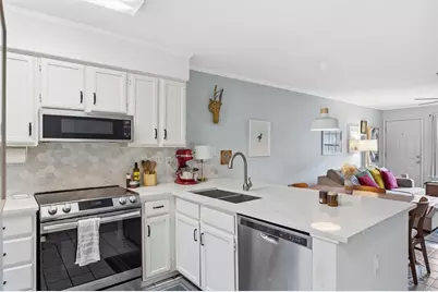 2215 Post Road #1018, Austin, TX 78704 - Photo 2