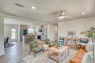1200 E Green St, Llano, TX 78643 - Photo 8