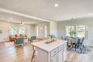 1200 E Green St, Llano, TX 78643 - Photo 16