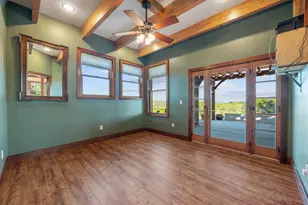 685 Hidden Creek Dr, Dripping Springs, TX 78620 - Photo 18