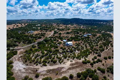 685 Hidden Creek Drive, Dripping Springs, TX 78620 - Photo 40