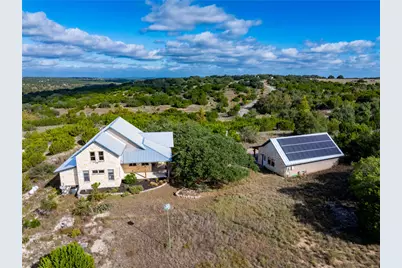 685 Hidden Creek Drive, Dripping Springs, TX 78620 - Photo 38