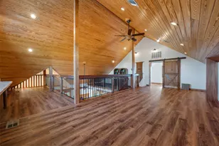685 Hidden Creek Dr, Dripping Springs, TX 78620 - Photo 22