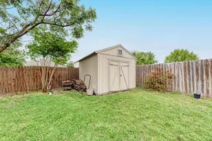 207 Kerley Dr, Hutto, TX 78634 - Photo 28