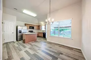 207 Kerley Dr, Hutto, TX 78634 - Photo 8