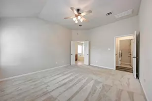 207 Kerley Dr, Hutto, TX 78634 - Photo 14