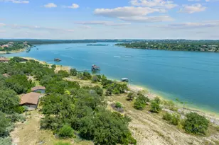 635 Ivean Pearson Rd, Lago Vista, TX 78645 - Photo 4
