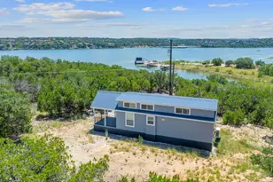 635 Ivean Pearson Rd, Lago Vista, TX 78645 - Photo 2