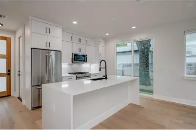 1406 E 2nd Street #2, Austin, TX 78702 - Photo 2