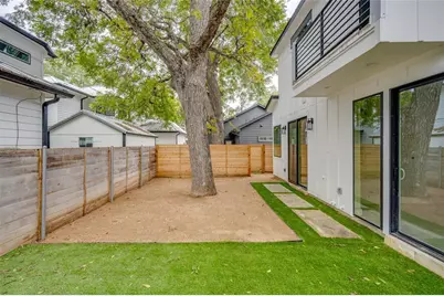 1406 E 2nd Street #2, Austin, TX 78702 - Photo 18