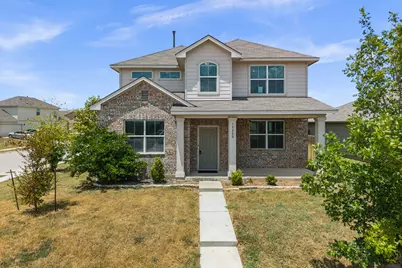 15200 Harkness Pass, Austin, TX 78725 - Photo 2