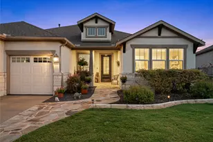 220 Fairway Ridge Rd, Georgetown, TX 78633 - Photo 10