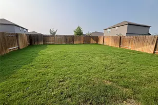 161 Allington Cir, Jarrell, TX 76537 - Photo 18