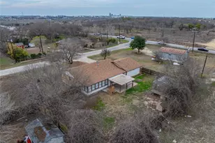 111 Branch View Dr, Kyle, TX 78640 - Photo 2