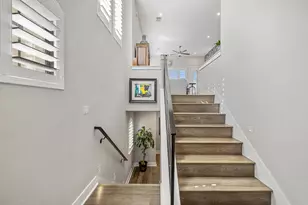 205 Honey Creek Ct, Lakeway, TX 78738 - Photo 20