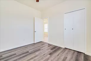 1021 Black Locust Drive West, Pflugerville, TX 78660 - Photo 24