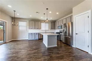 5413 Traviston Dr, Austin, TX 78738 - Photo 6