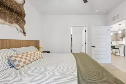 2220 Webberville Road #211, Austin, TX 78702 - Photo 10