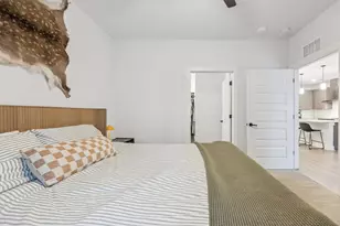 2220 Webberville Rd, Austin, TX 78702 - Photo 10