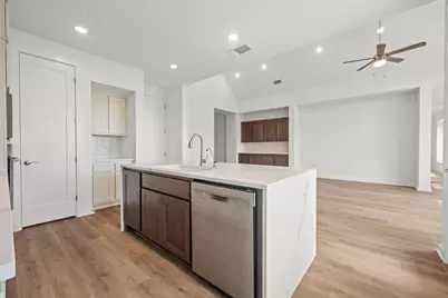 6321 McMurtry Street, Austin, TX 78747 - Photo 4