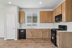 175 Cider Crk Dr, Elgin, TX 78621 - Photo 6