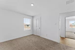168 Teal St, Fredericksburg, TX 78624 - Photo 8
