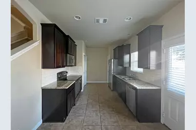 928 Lost Pines Lane, Cedar Park, TX 78613 - Photo 6