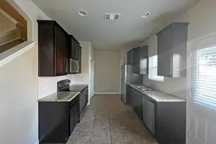 928 Lost Pines Ln, Cedar Park, TX 78613 - Photo 6