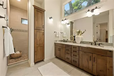 3907 Bailey Lane, Austin, TX 78756 - Photo 20