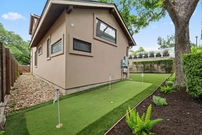 3907 Bailey Lane, Austin, TX 78756 - Photo 34