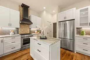 3907 Bailey Lane, Austin, TX 78756 - Photo 14
