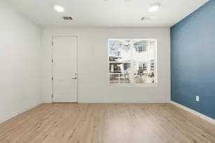 7805 Cooper Ln, Austin, TX 78745 - Photo 4